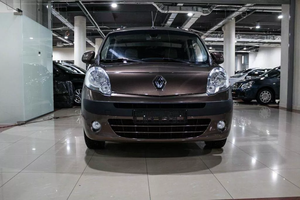 Купить Kangoo с пробегом