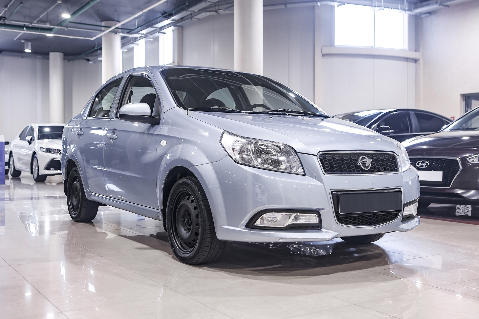 Купить Nexia R3 с пробегом