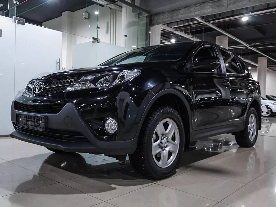 Купить RAV4 с пробегом