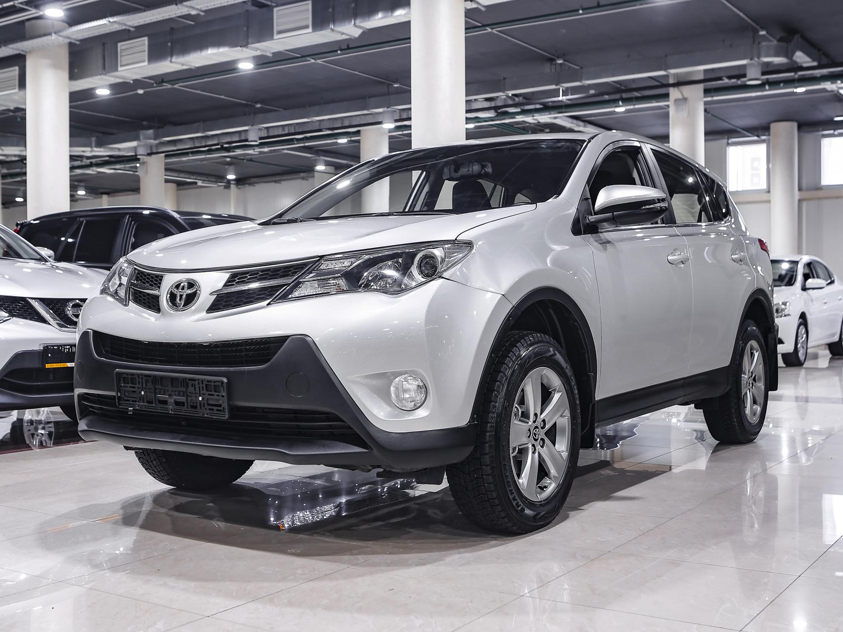 Купить RAV4 с пробегом